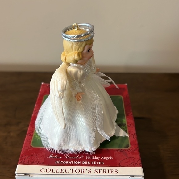 Madame Alexander Angel #3-2000 - Picture 12 of 12